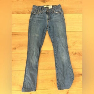 Gap flare jeans mid rise size 4L some stretch so flattering